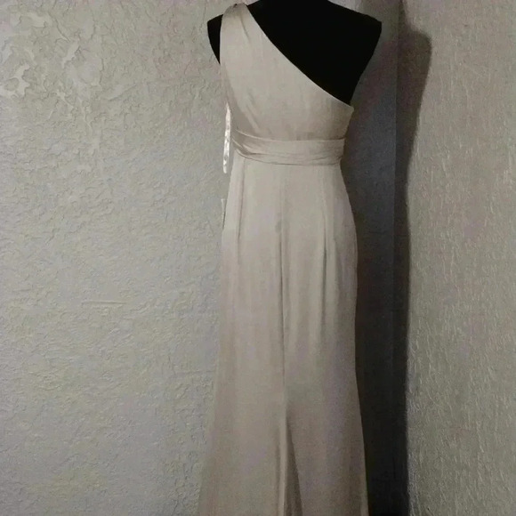 Dessy collection One Shoulder Satin Gown size 4 Regular nwt - Picture 6 of 10